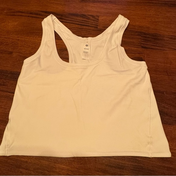 Lululemon Wundermost Ultra-Soft Nulu Scoop-Neck Cropped Tank Top - Picture 2 of 5